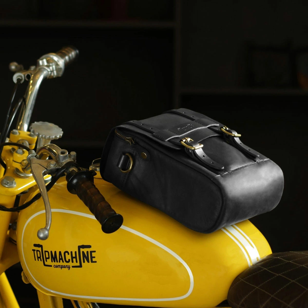 バイクウェストバッグはダサい