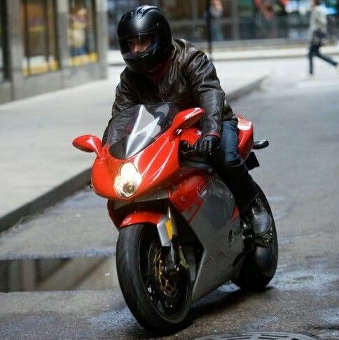 SSバイク服装カジュアル