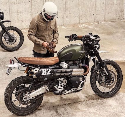 スクランブラーバイクおすすめファッション

